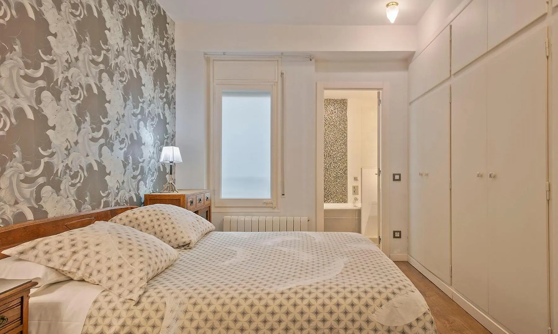 Ferienwohnung Luxury Muntaner Plaza Barcelona Spanien